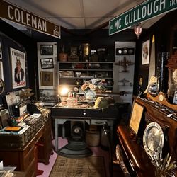 Flucy Lucy Antique Market