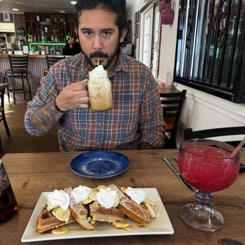 Alebrijes Cafe & Grill - Banana french toast - Breakfast & Brunch Near Me - Litchfield Park, Arizona
