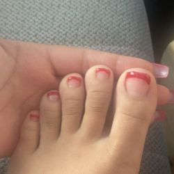 95 Deluxe Nails & Spa
