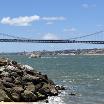 Ponto Final - Portuguese Near Me - Almada, 15