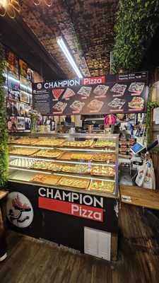 Champion Pizza - Soho by null