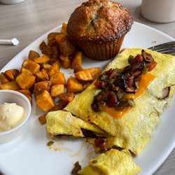 Perkins American Food - Build your own omelet