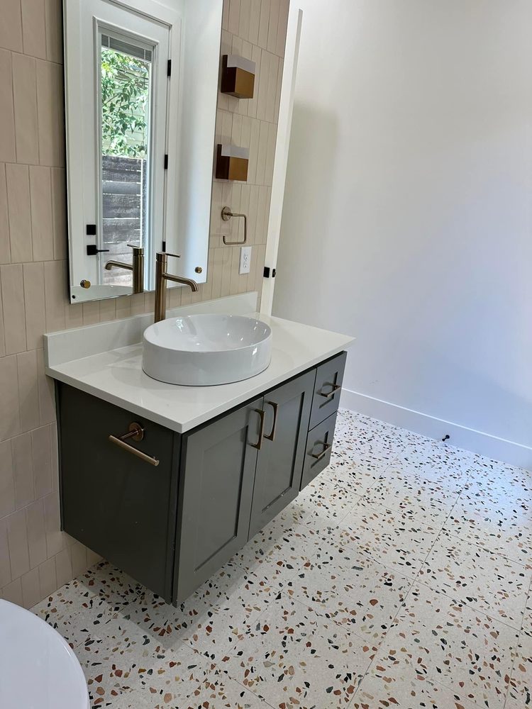 Slide of GoBa Elite Builders