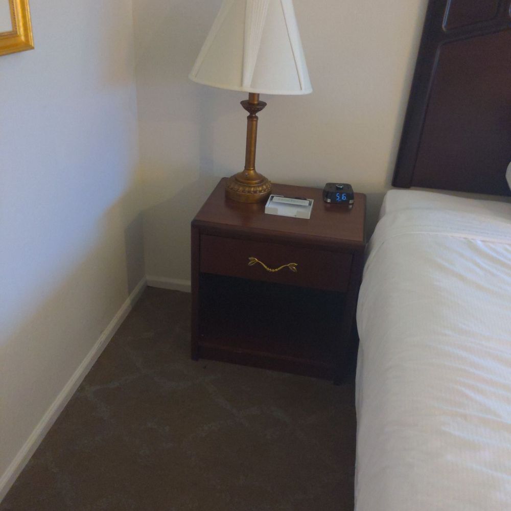 Forest Villas Hotel - Hotels Near Me - Prescott, Arizona