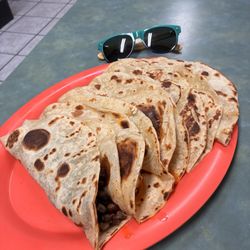 Don Pablo's - Huuuugggge tacos, chef Juan stopped me when I asked for six, he said maybe you can do five.  I only ate three, but two for dinner!