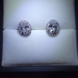 The Fire of Beautiful Diamonds! The Fire of Beautiful Diamonds!