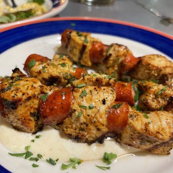 La Bodega - Pincho de Pollo y Chorizo - Tapas Bars Near Me - Kansas City, Missouri