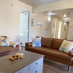 Twin Lakes Manor