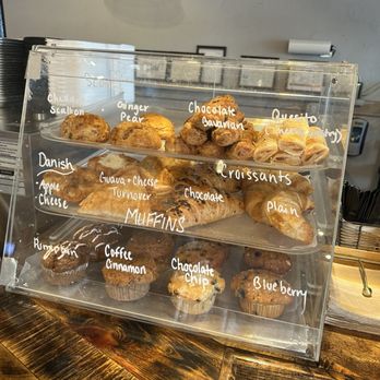 Palate Coffee Roasters - Pastries - Coffee & Tea Near Me - Sanford, Florida