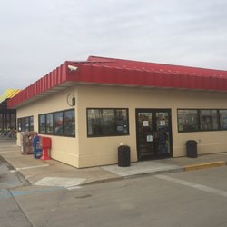 McClure Fuel Stop - Roadside fillip! Cheap Gas!