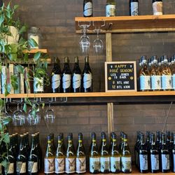 Sans Liege Wine Tasting - Decor