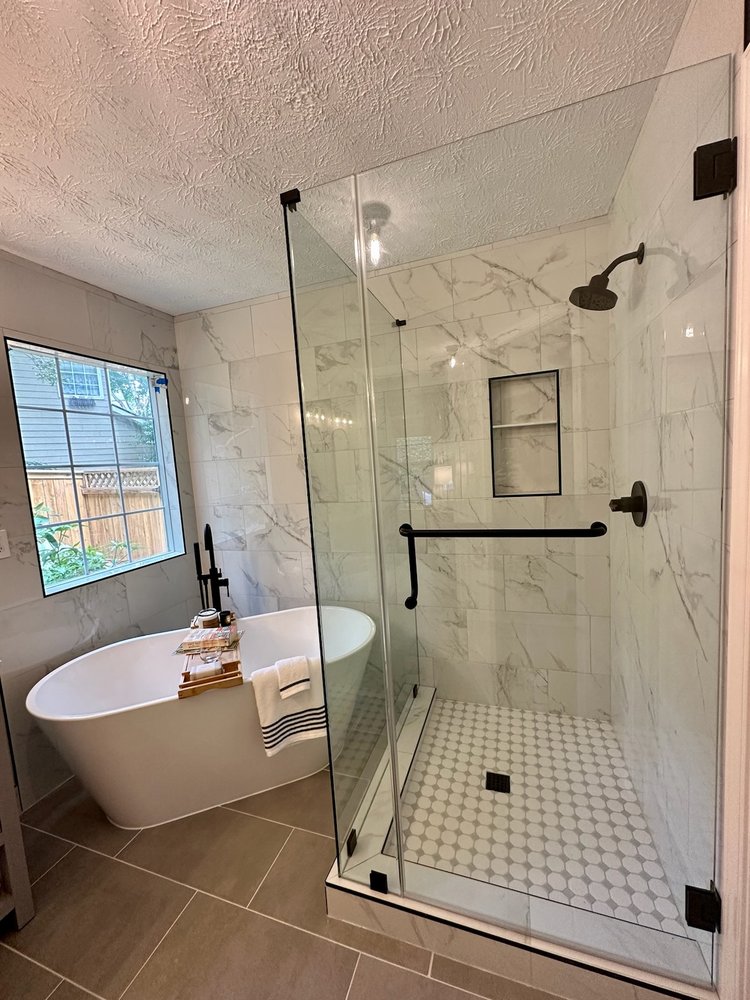 Slide of Housworth Construction