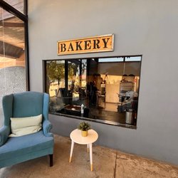CUARZO Valle de Guadalupe  - Bakery