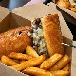 Sunny Side Up Deli & Grill - philly cheesesteak Combo