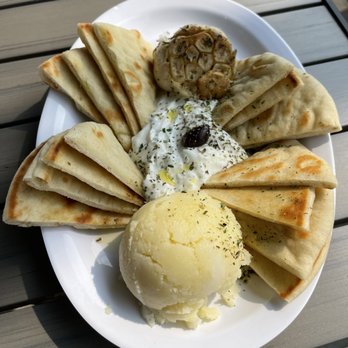 Yamas Greek Eatery - Garlic garlic hummus and pita - Greek Near Me - Walla Walla, Washington Yamas Greek Eatery - Garlic garlic hummus and pita - Greek Near Me - Walla Walla, Washington