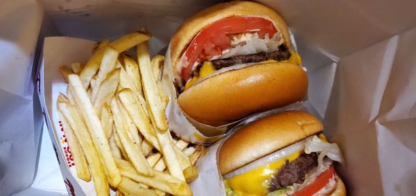 In-N-Out Burger by null