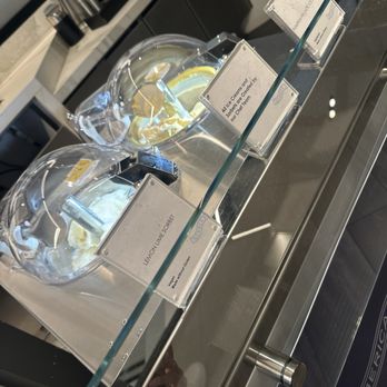 The Centurion Lounge - Airport Lounges Near Me - Seattle, Washington