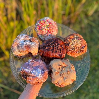 Parlor Doughnuts - Sunset doughnuts - Donuts Near Me - Jacksonville Beach, Florida