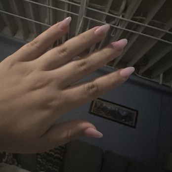 Le Nails - Nail Salons Near Me - Lake Orion, Michigan