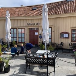 Dødeladen Café og kultursted