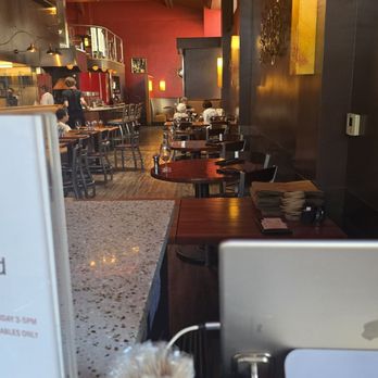 Jackson's Bar and Oven - Inside - Comfort Food Near Me - Santa Rosa, California Jackson's Bar and Oven - Inside - Comfort Food Near Me - Santa Rosa, California