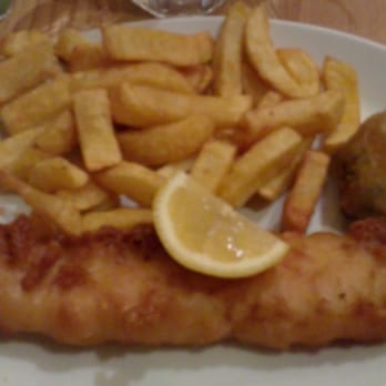 Chez Fred - That round thing is a pea fritter, a.k.a. the new best way to eat peas. - Fish & Chips Near Me - Bournemouth, BMH Chez Fred - That round thing is a pea fritter, a.k.a. the new best way to eat peas. - Fish & Chips Near Me - Bournemouth, BMH