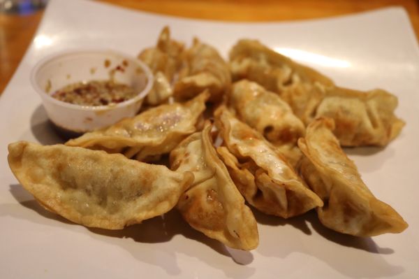 Hughie's Tavern & Viet Grill by null