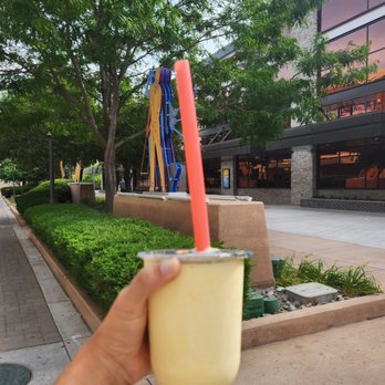 Reno tea bar - Mango smoothie - Coffee & Tea Near Me - Sparks, Nevada