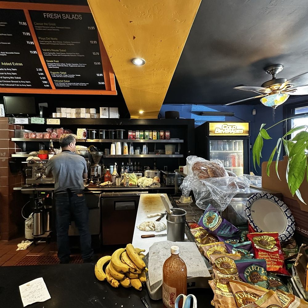 Cafe Vahik - Coffee & Tea Near Me - La Jolla, California
