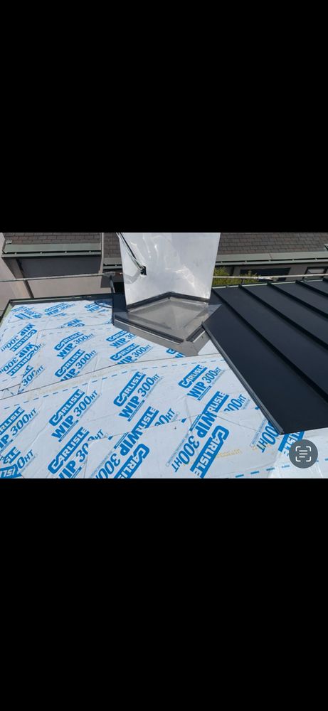 Slide of Handy Roof Solutions