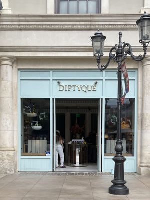 Diptyque The Grove by null