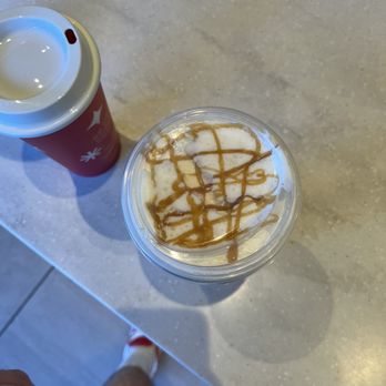 Starbucks - Coffee & Tea Near Me - Burbank, California Starbucks - Coffee & Tea Near Me - Burbank, California