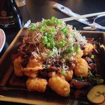 Kizuna - Loaded tater tots - Sushi Bars Near Me - Vienna, Virginia