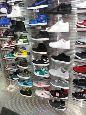 nike store stockton