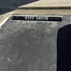 Swoon Lashes Brows & More - Dedicated parking spots !