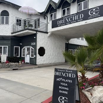 Drenched - West Coast - Cutie outside - Pilates Near Me - Newport Beach, California Drenched - West Coast - Cutie outside - Pilates Near Me - Newport Beach, California
