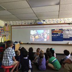 Meadowbrook School - The kindergarten class of a superstar