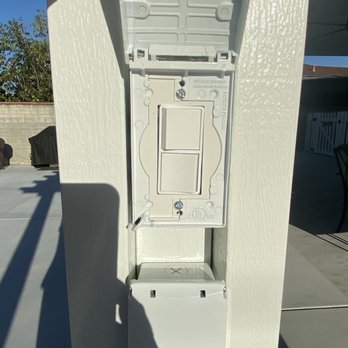 Shade Maker Patio Covers - Dimmer switch - Patio Coverings Near Me - Norco, California