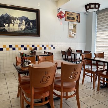 Thuyen Vien - Seating inside - Vegan Near Me - Anaheim, California Thuyen Vien - Seating inside - Vegan Near Me - Anaheim, California