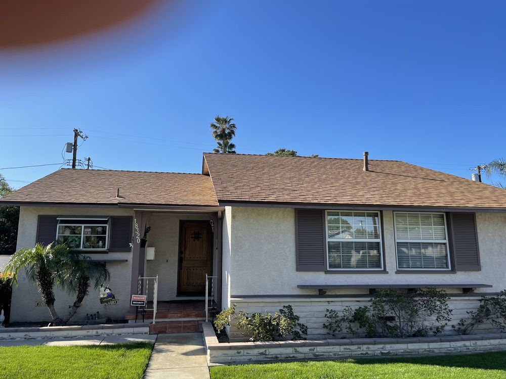 Slide of Espinoza Roofing