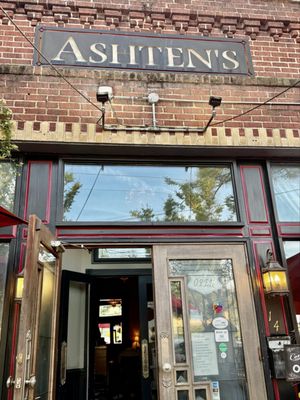 Ashten's by null