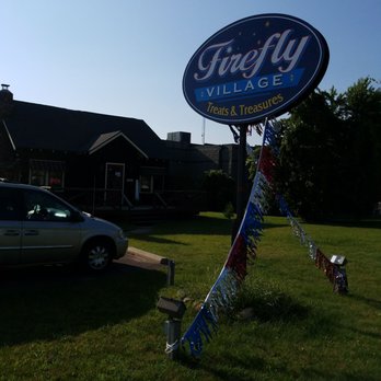 Firefly Village - Outside - Souvenir Shops Near Me - Webster, Wisconsin