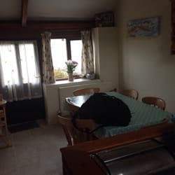 Higher Menadew Farm Cottages - Kitchen