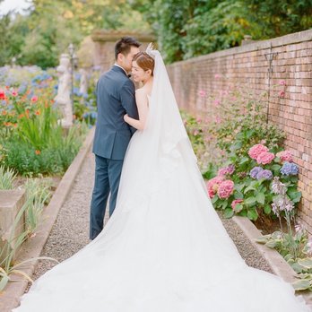 American Freestyle Alterations - Wedding dress alternations - Sewing & Alterations Near Me - Seattle, Washington