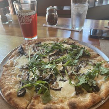 Brewer's Alley - Mushroom pizza - American Near Me - Frederick, Maryland Brewer's Alley - Mushroom pizza - American Near Me - Frederick, Maryland