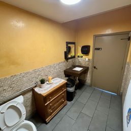 Bathroom Bathroom
