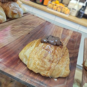El Almacen - Bakeries Near Me - Sunny Isles Beach, Florida