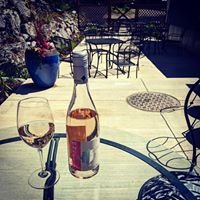 Woods Bay Wine by null