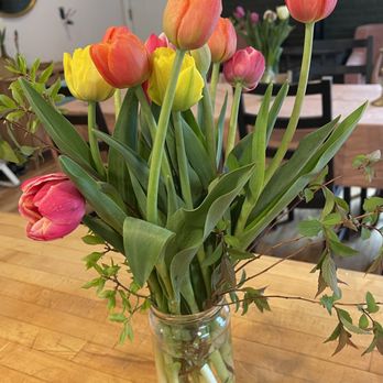 Oak Park Flower Farm - Florists Near Me - Traverse City, Michigan Oak Park Flower Farm - Florists Near Me - Traverse City, Michigan