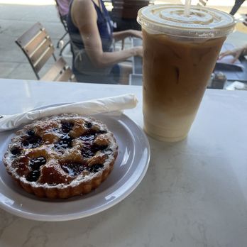 Pascal on Beverly - Iced latte and fruit tart. - Cafes Near Me - Beverly Hills, California Pascal on Beverly - Iced latte and fruit tart. - Cafes Near Me - Beverly Hills, California